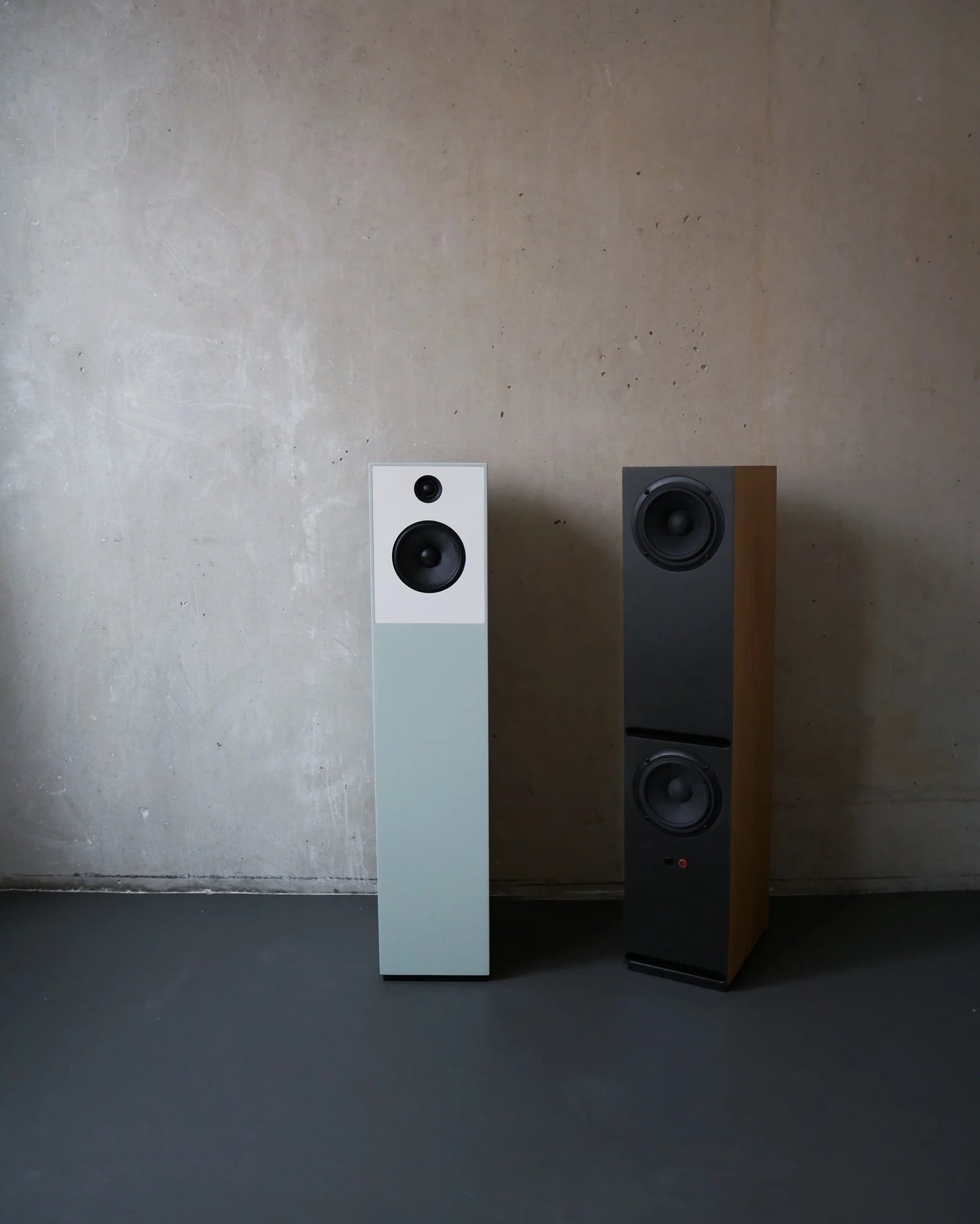 GURU Audio 28 Standlautsprecher