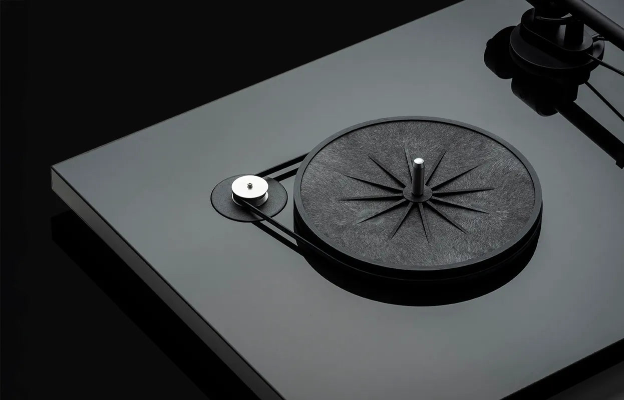 PRO-JECT T1 Evo Plattenspieler inkl. vormontierten Ortofon OM 10 Tonabnehmer