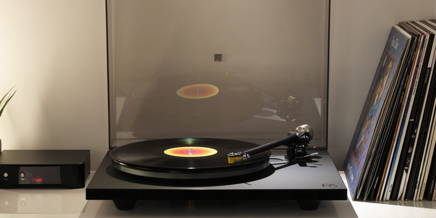 REGA Planar 6 Laufwerk Plattenspieler RB330 Tonarm Custom Neo PSU