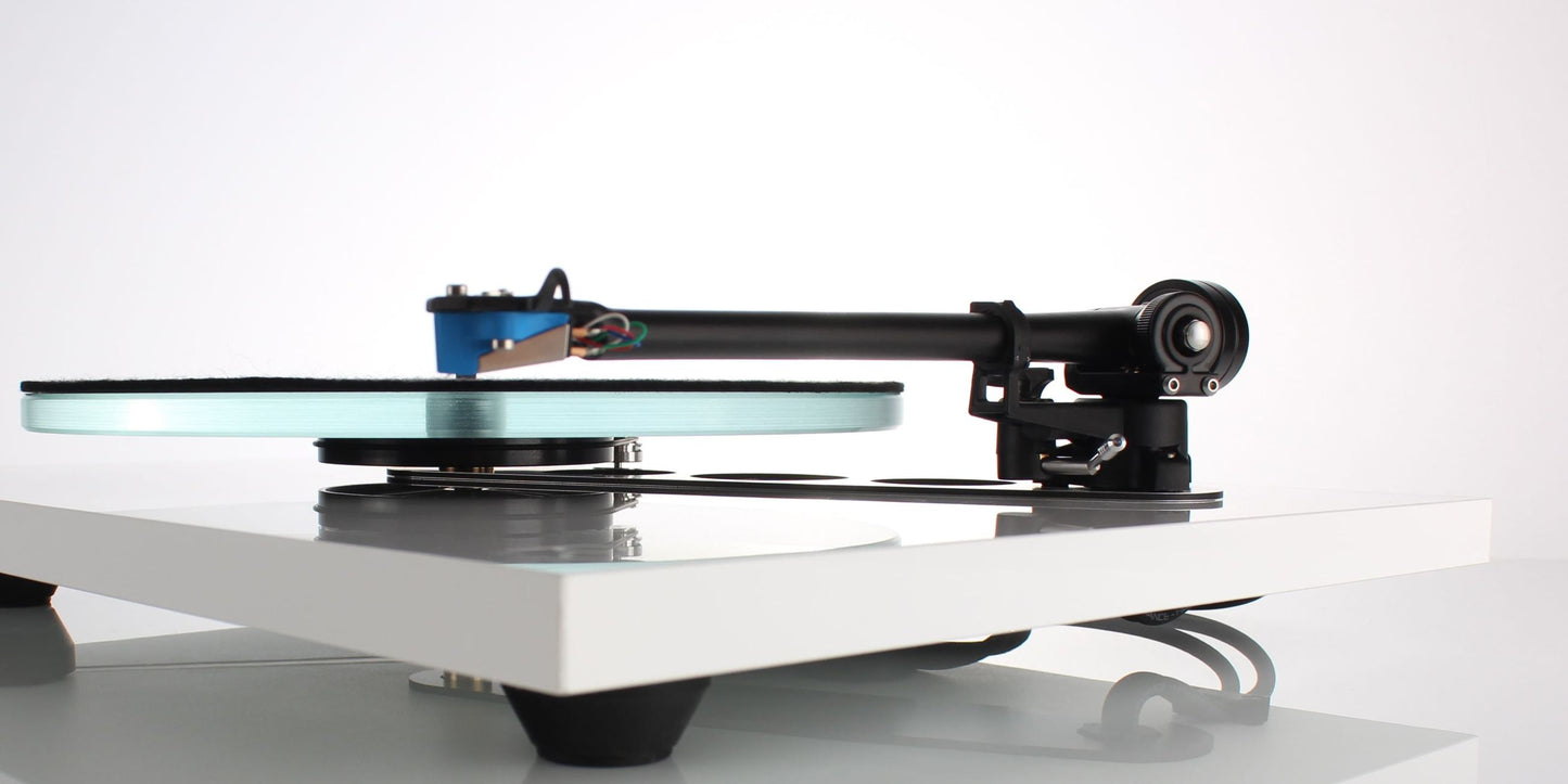 REGA RB330 Tonarm