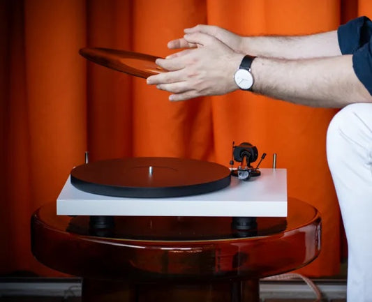 PRO-JECT Debut Evo 2 Plattenspieler inkl. vormontierten Pick it MM Evo Tonabnehmer