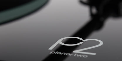 REGA Planar 2 Plattenspieler TA-Carbon MM Tonabnehmer RB220 Tonarm