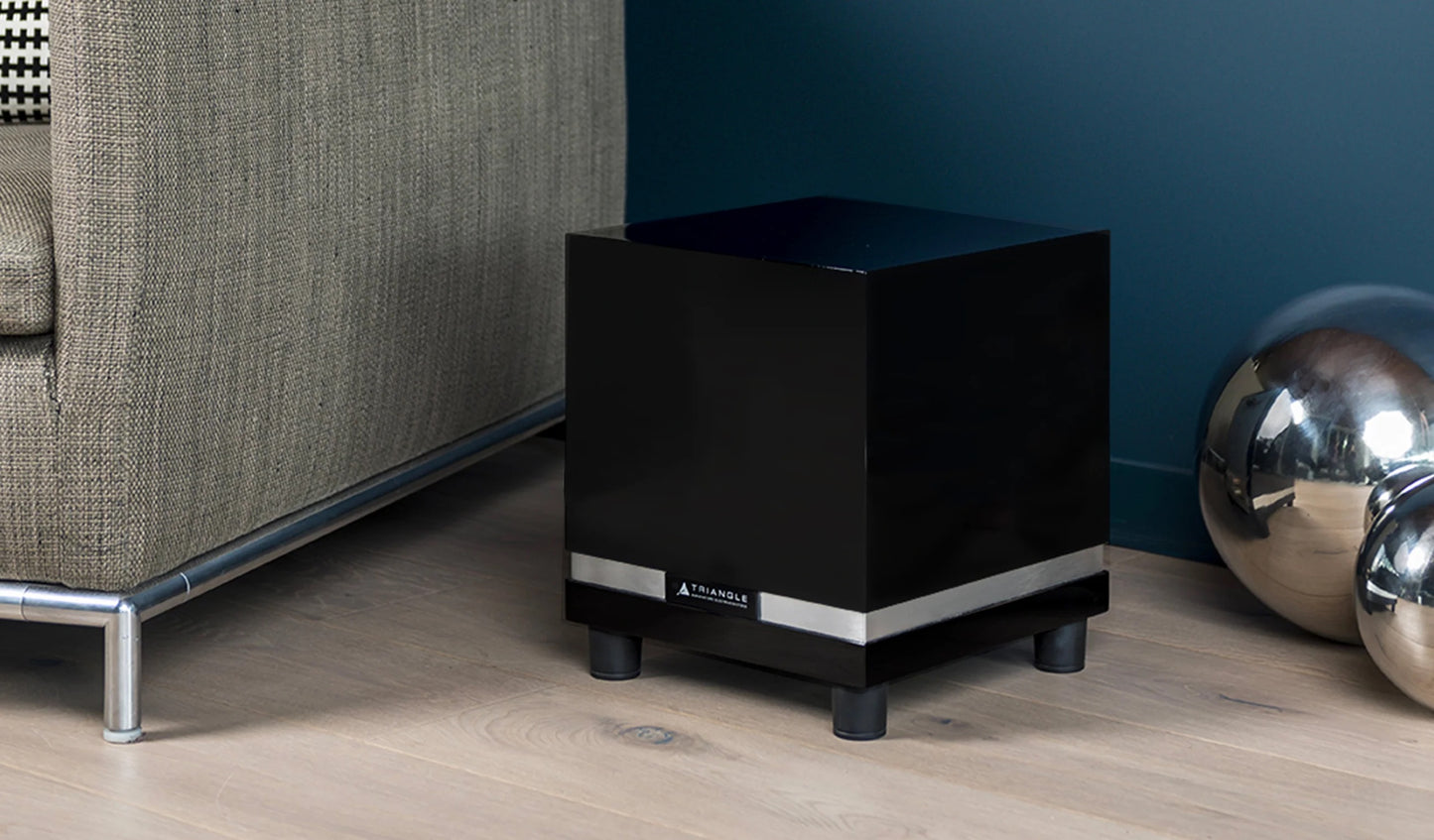 TRIANGLE Thetis 300 Subwoofer Surround Lautsprecher