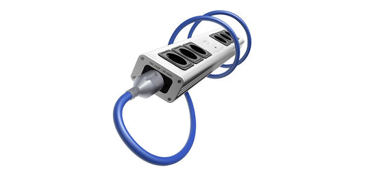 ISOTEK V5 Sirius Referenz Hochleistungs Netzfilterleiste