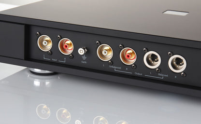 REGA Aura Reference MC Phonovorverstärker